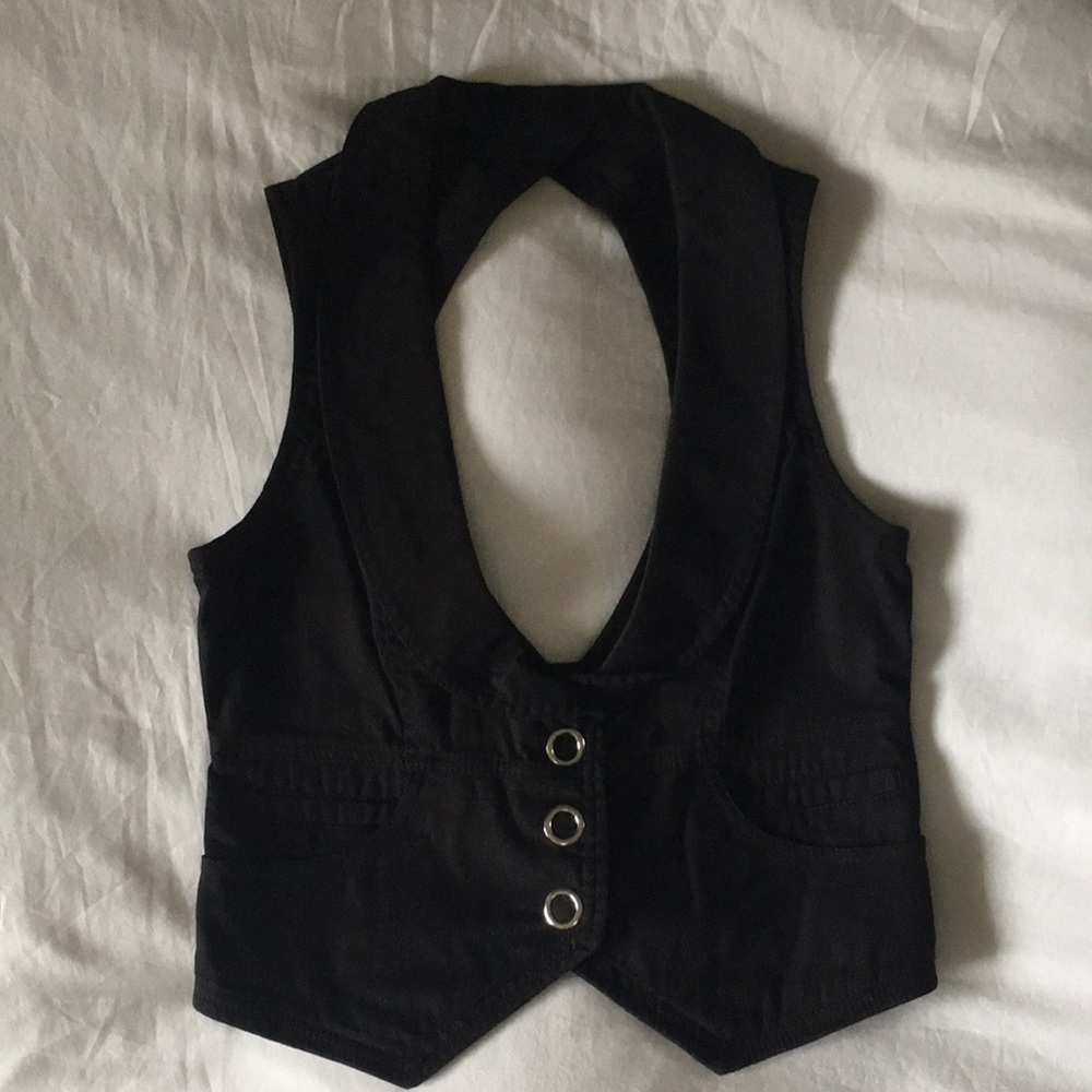 XOXO Denim Brand Black Open-back Vest with Pockets